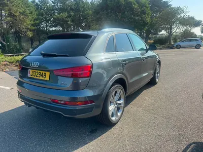 Audi Q3 TDI Quattro S-Line photo 4