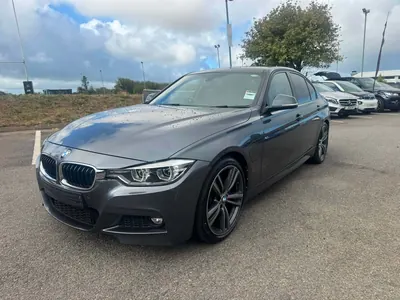 BMW 330e M-Sport photo 2