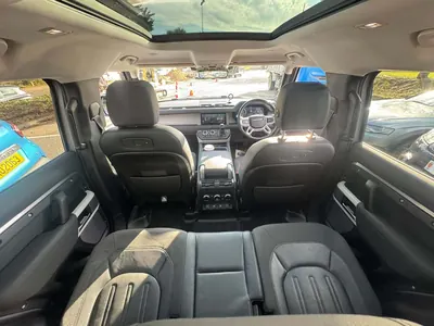 L.Rover Defender D240 SE (7 seats) photo 8