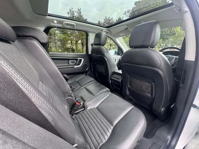 L. Rover Discovery Sport HSE photo 8