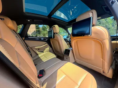 LHD PORSCHE MACAN S photo 8