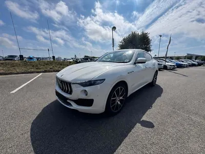 Maserati Levante DV6 photo 2