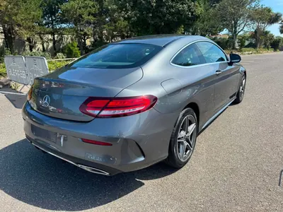 Mercedes C300 AMG Line photo 3
