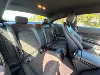 Mercedes C300 AMG Line photo 8