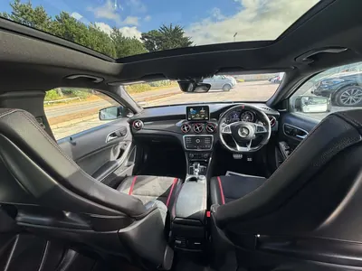 Mercedes GLA 45AMG 4 Matic photo 9