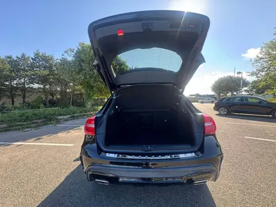 Mercedes GLA220 CDI AMG Line photo 5