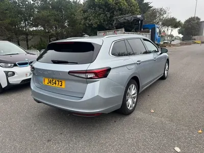 Skoda Superb SE Tech TSI MHEV photo 3