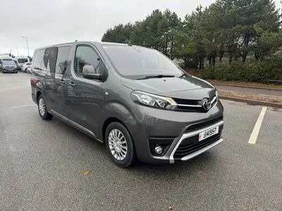 Toyota Proace Verso Shuttle L2 D photo 1