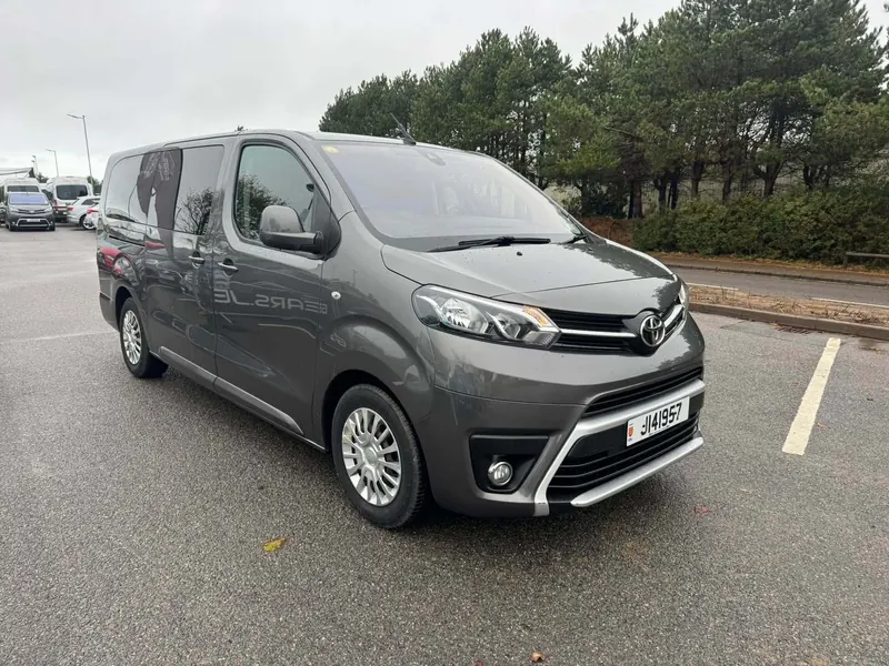Toyota Proace Verso Shuttle L2 D